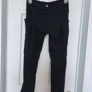 lulu lemon full length black leggings with pockets